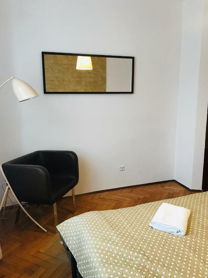 Vinci Apartment In The City Center クラクフ エクステリア 写真